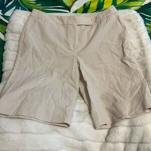 Talbots 8 Tan White Pinstriped Bermuda Casual Preppy City Neutral Spring Shorts